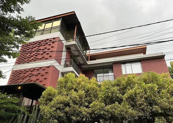 Maison d'hôtes Yurooms Villapartment - Bali (adults Only) 3*