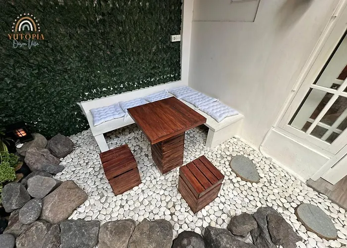 Maison d'hôtes Yurooms Villapartment - Bali (adults Only)